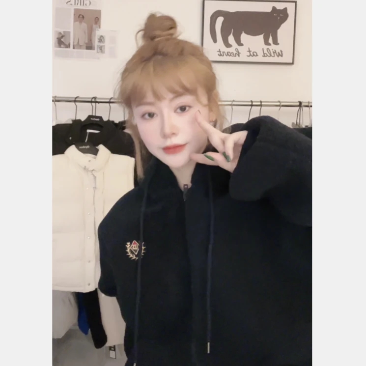 藏青色连帽外套  X04  y