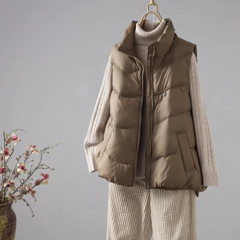 时尚百搭白鸭绒羽绒服马甲女