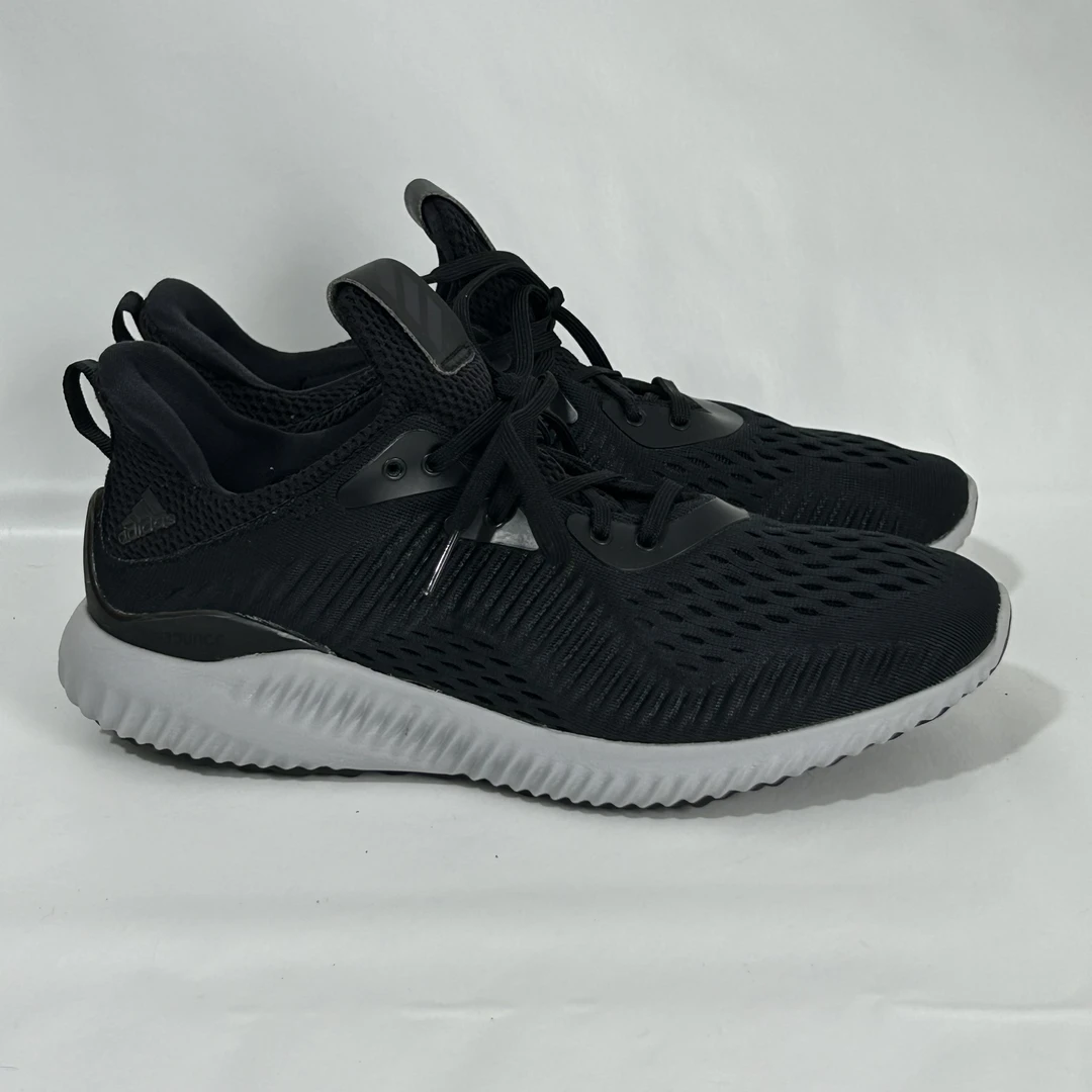 40码adidas  Bounce 跑鞋 黑色/浅灰 公价699 二手