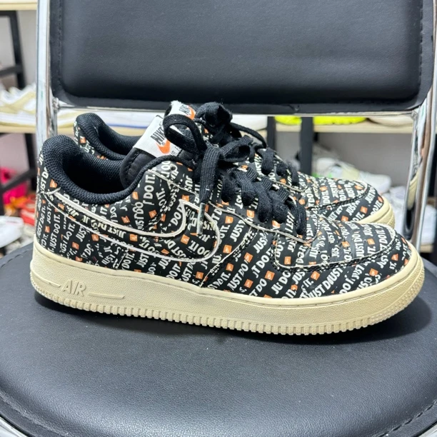 40.5码 Nike Air Force 1 空军一号 板鞋 黑色JDI 公价1289 二手