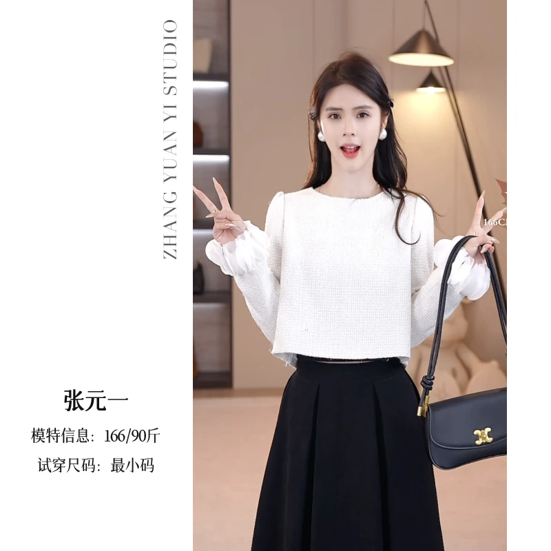 QC【白月光】时尚圆领气质花瓣长袖设计感显瘦上衣 E524C18602