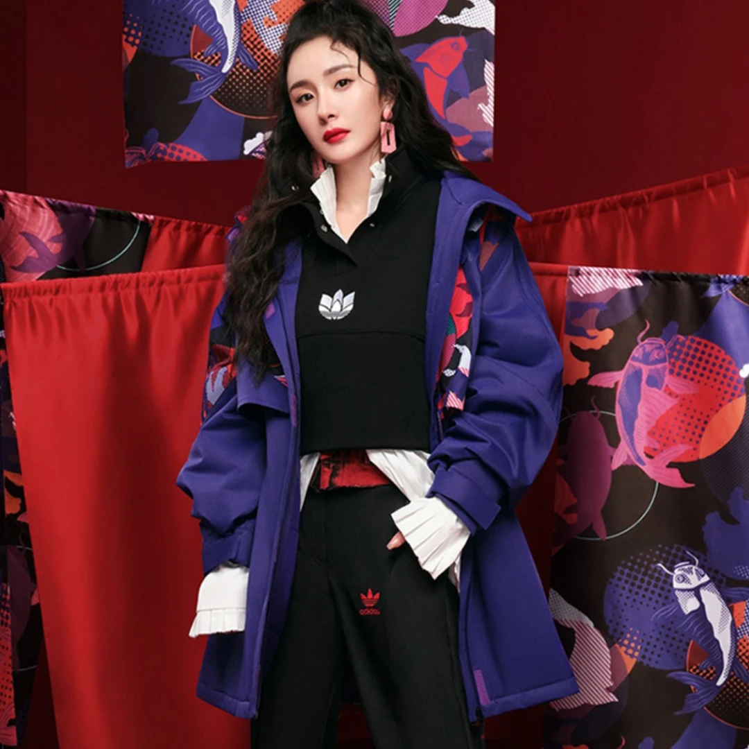 Adidas阿迪达斯三叶草女2022舒适连帽花卉防风长款运动外套GN4742