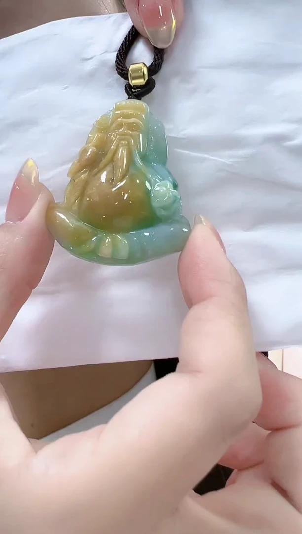 【闪购商品】翡翠颈饰未镶嵌孤品财神宽35高42厚11.2