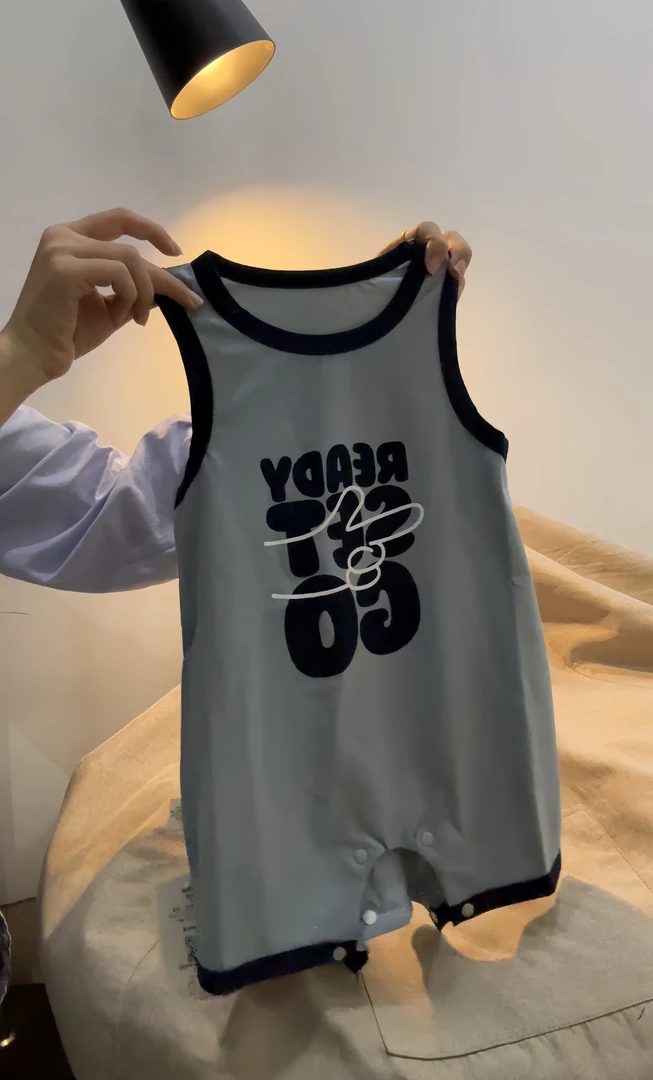 现货2024韩版帅气男宝宝字母连体夏季卡通恐龙爬服哈衣polo立领