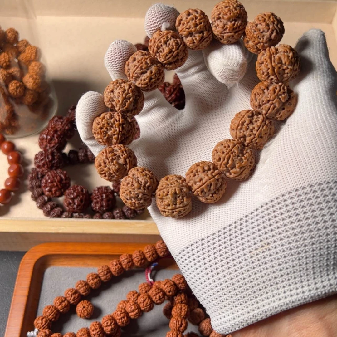 【闪购商品】金刚菩提手串予***作6瓣21原生态头货