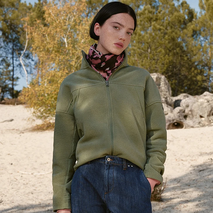 AIGLE艾高秋冬户外运动长袖立领全拉抓绒外套AG02