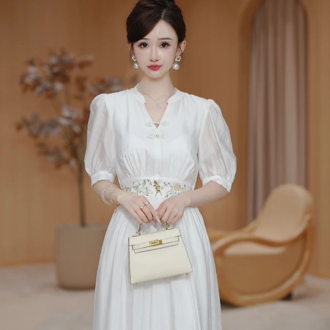 【现货】气质优雅轻奢手工钉珠刺绣腰夏季连衣裙