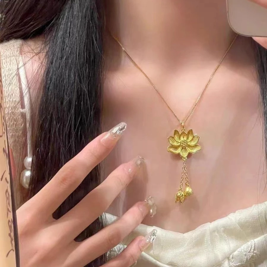圣璃 钛钢项链 好运莲莲新中式古法金色莲花项链气质百搭小众坠链