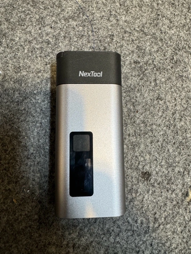 9新  O7    顶针式破窗能用水下应急充电宝安全带割刀酒精测试