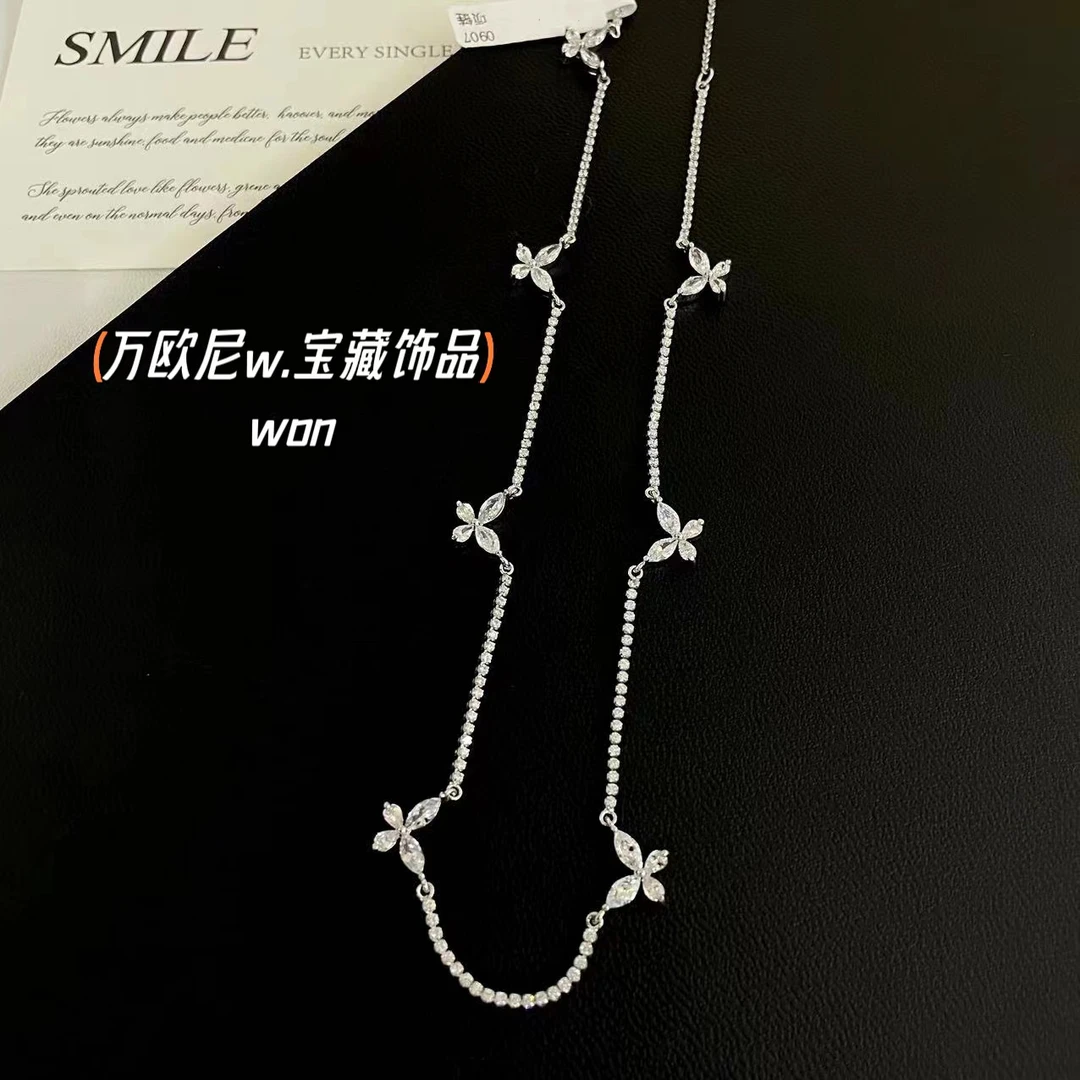 铜合金合成锆石项链 CHANGE x 七小只蝶项链 时尚百搭小众 弧X212