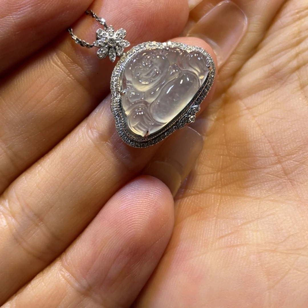 翡翠颈饰18K金镶嵌佛公