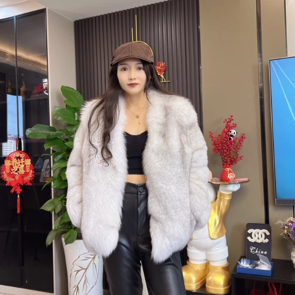 2025年新款55公分芬兰进口蓝狐皮毛一体外套皮草