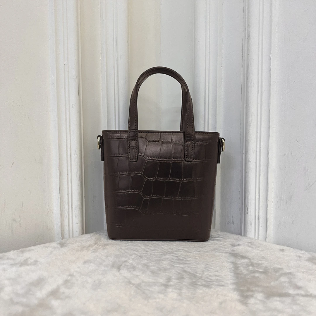 时尚手提7481咖啡色轻奢鳄鱼纹斜挎女包