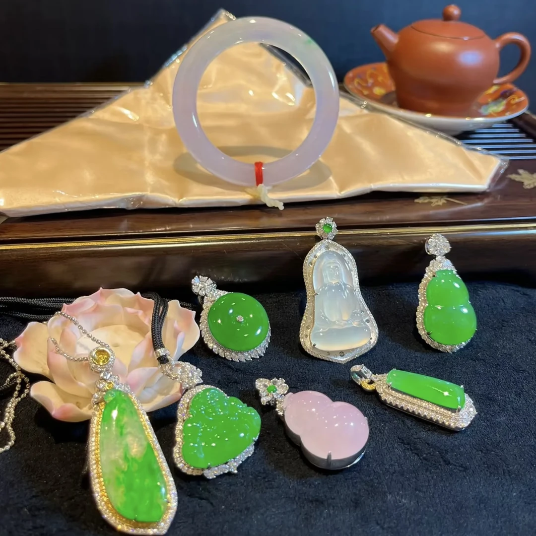 诺鸿珠宝翡翠直播链接 精美翡翠（勿拍）
