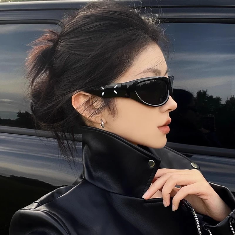 jennie同款三角形街拍级辣妹风百搭防紫外线太阳镜男士凹造型