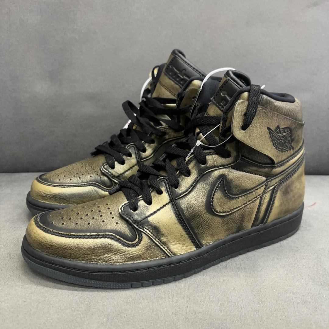 44码/AJ1 军粽色/D547/休闲鞋/99新原盒/AA2887-035