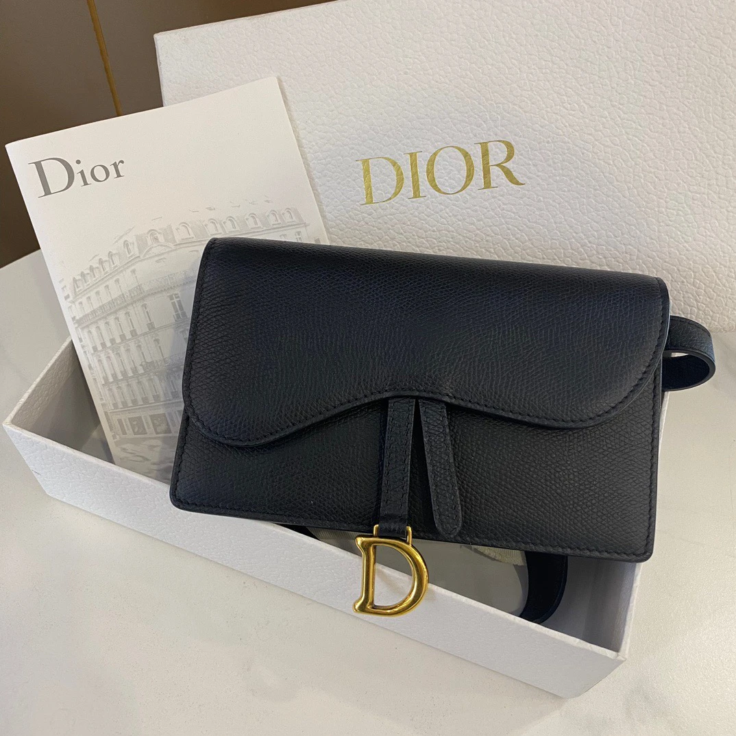全新未使用 Dior/迪奥 Dior迪奥 马鞍腰包/斜挎包