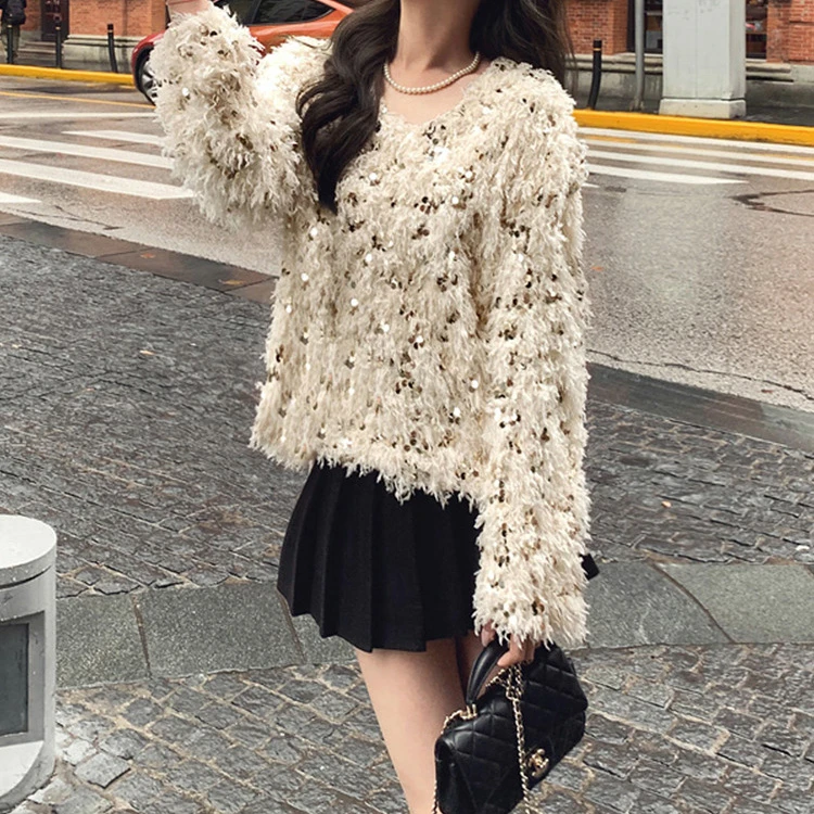 现货法式今年流行漂亮小众设计高级感重工流苏羽毛亮片上衣女