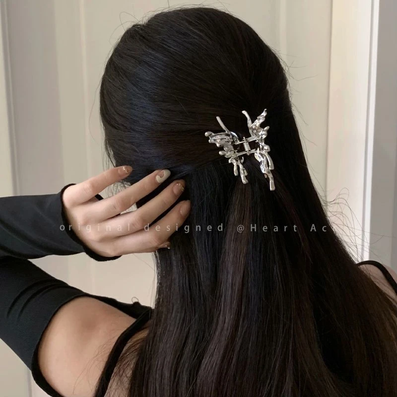 液态金属蝴蝶抓夹大号女夏后脑勺高级感盘发发饰设计感小众鲨鱼夹