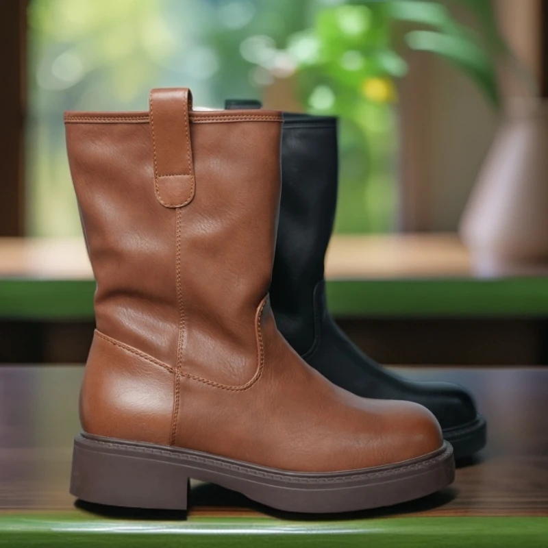 2768  时尚靴子高档百搭粗跟高筒靴