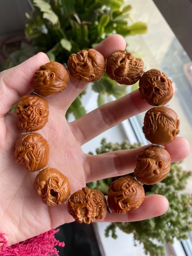 橄榄核雕刻2.0向死而生