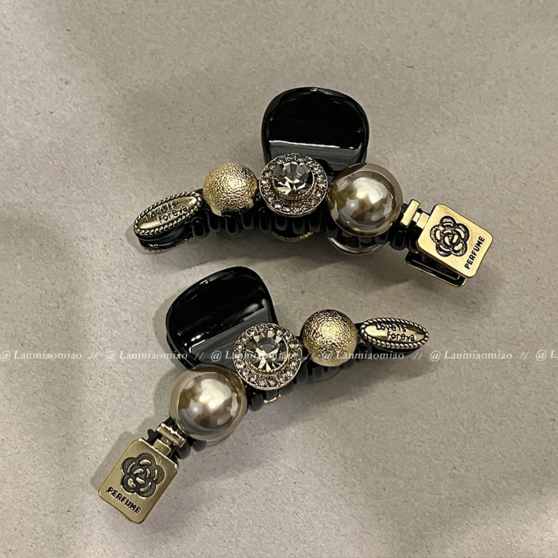 精致2024新款抓夹发量少鲨鱼夹高级感中古女后脑勺半扎发夹子头饰