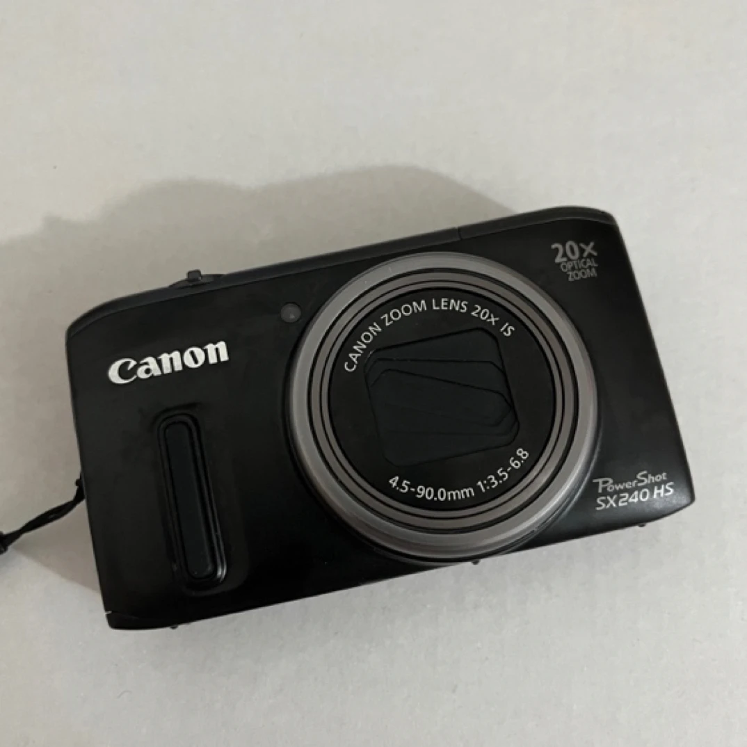 9新 Canon/佳能 长焦sx240hs屏幕有膜1200w画质 带实况可控冷暖带
