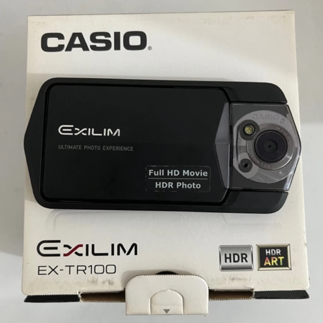 9新 Casio/卡西欧 EX-TR100 屏幕有瑕 原箱说 翻转屏自拍 补光灯