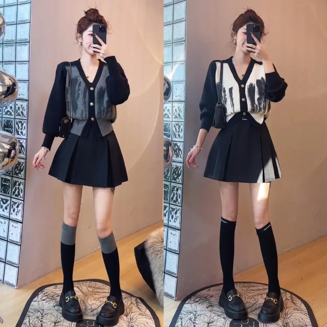 2024年时尚百搭V领撞色拼接针织毛衣女+休闲毛呢A字高腰阔腿裤裙