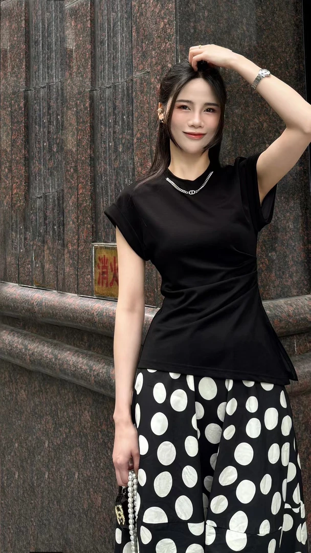 易缔媤链条黑色收腰打底