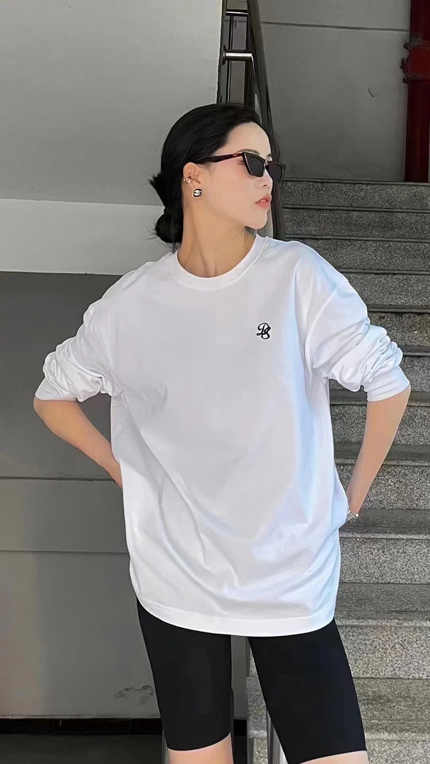 易缔媤百搭款大白t