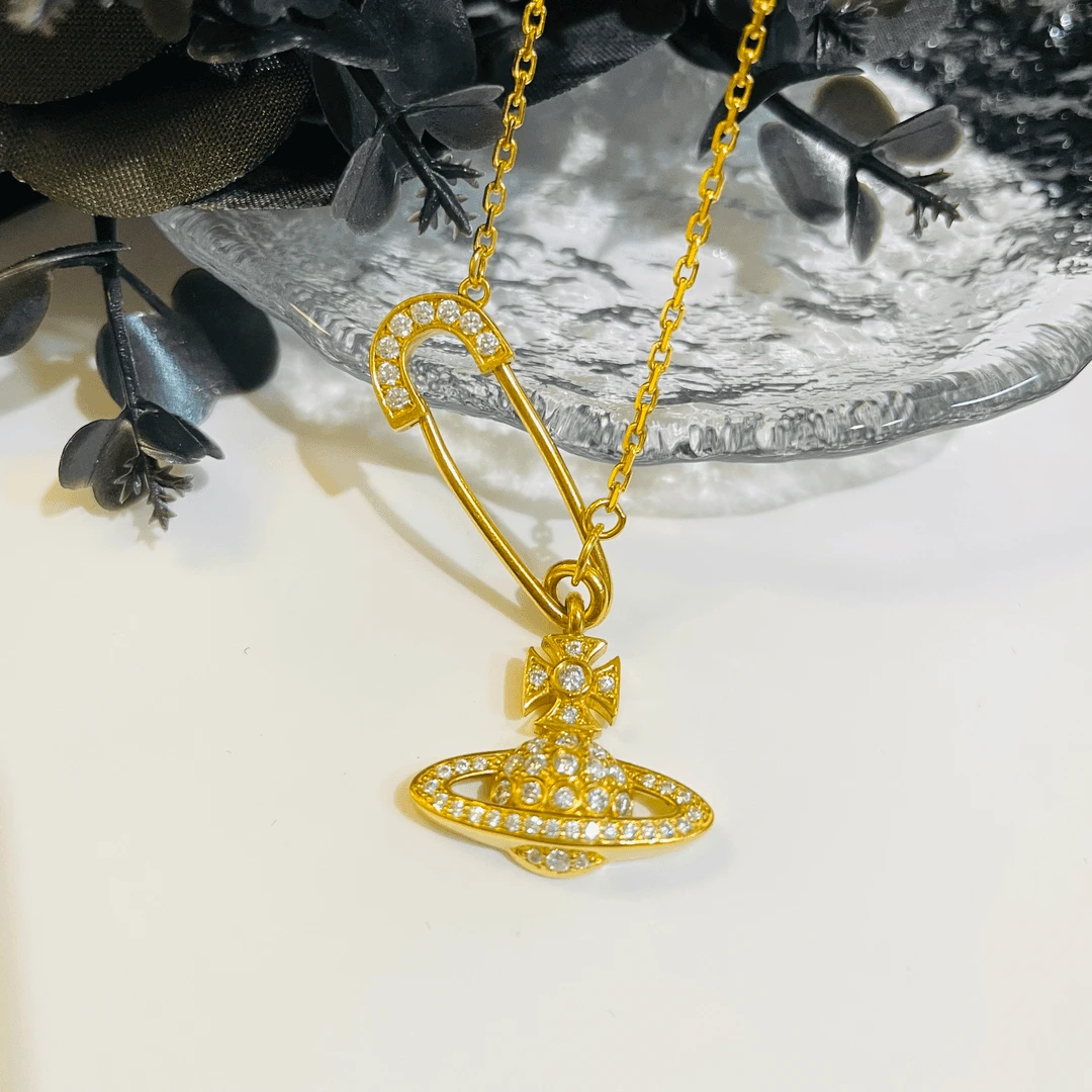 铜合金项链 钻别针土星项链女款轻奢高级感锁骨链送女友