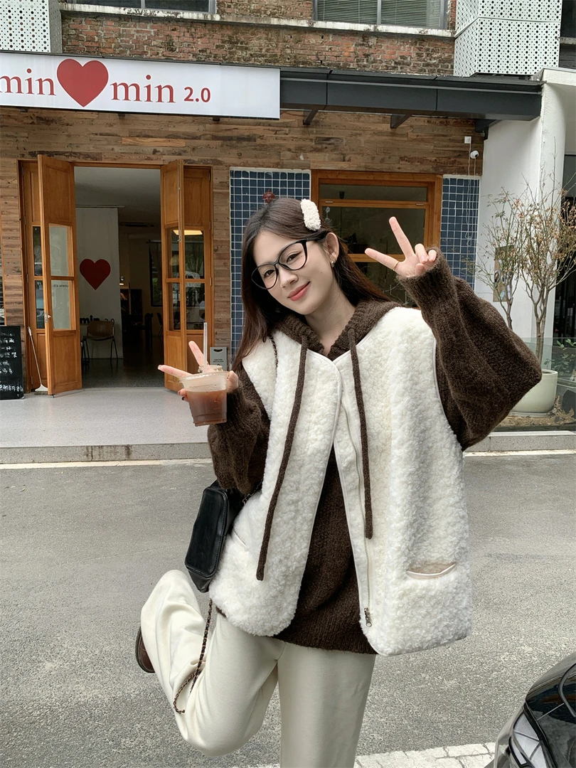 秋冬季马甲宽松无袖坎肩背心马夹连帽卫衣高腰窄版直筒阔腿休闲裤