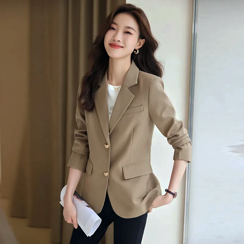 高级感咖啡色西装外套女两粒扣2025春秋新款时尚休闲气质西服上衣