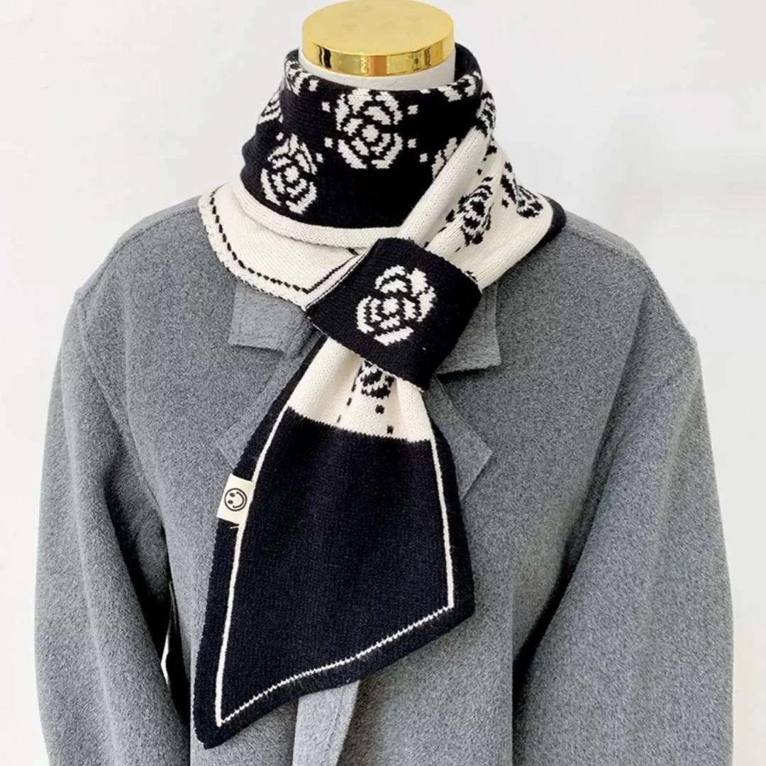 针织双面小围巾女秋冬网红爆款高级感韩版百搭学生保暖护颈小围脖