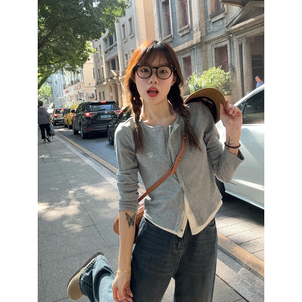 王家有鱼【小个子定制】早秋新款针织假两件开衫上衣小众修身辣妹女