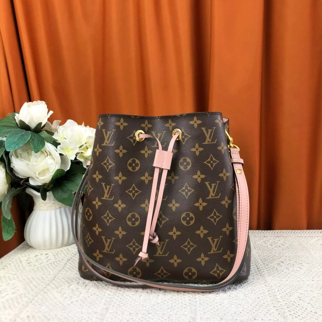 95新 LouisVuitton/路易威登 路易威登水桶包/WHZ12192H