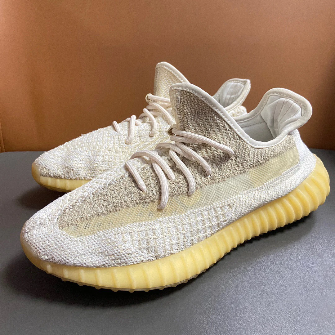 休闲鞋 95新 adidas Yeezy350米白色 42.5码 N1007