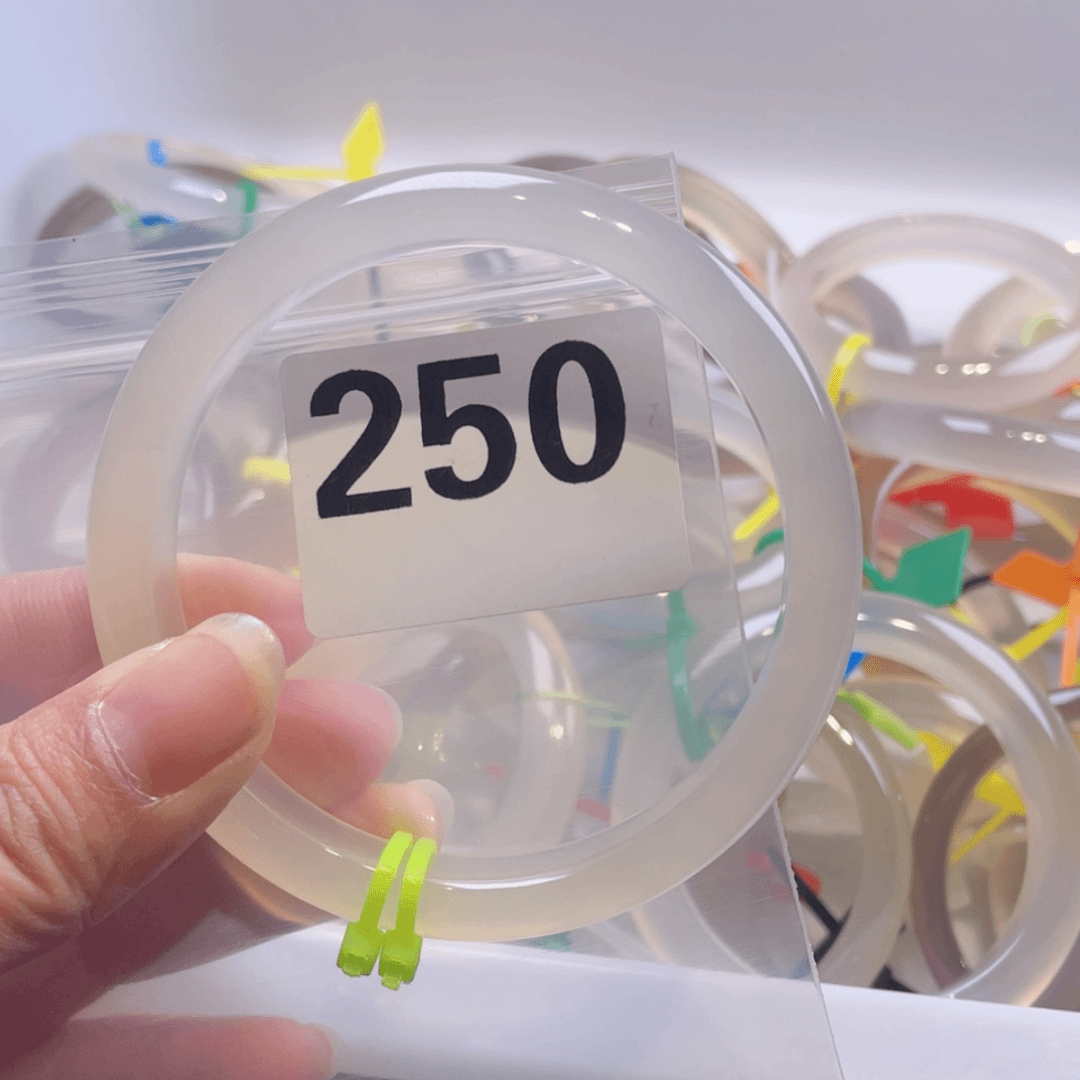 【闪购商品】玛瑙/玉髓手镯未镶嵌