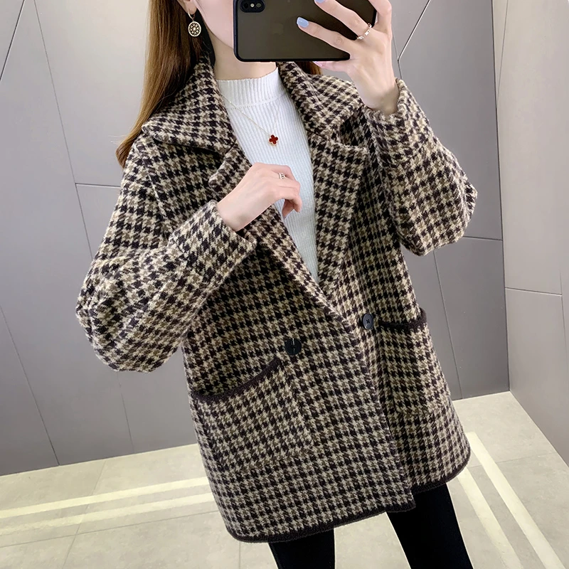 格子西装领外套女春秋新款宽松韩版洋气小个子中长款开衫女秋冬