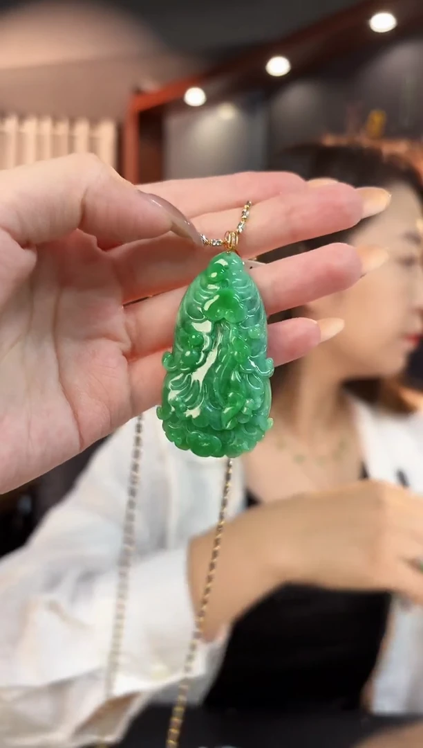 【闪购商品】翡翠吊坠(不含链)18K金镶嵌缅料A货/支持复检/一件