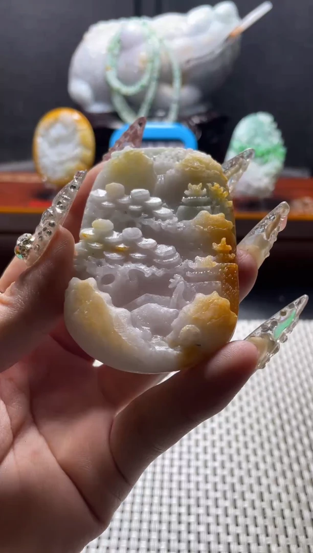 【闪购商品】定制翡翠未镶嵌挂件