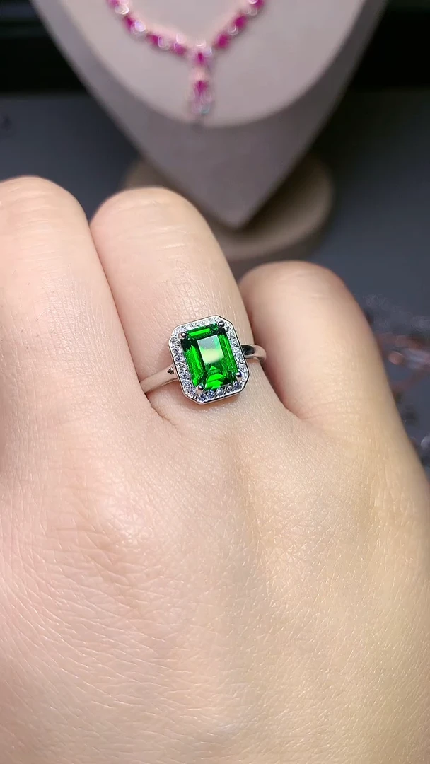 【闪购商品】透辉石戒指银S925镶嵌.