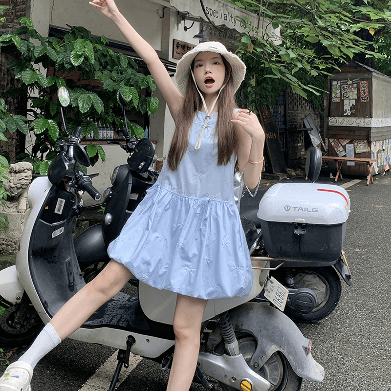 宽松无袖短款系带蓬蓬宽松连衣裙女夏季新款蝴蝶结法式甜美花苞裙