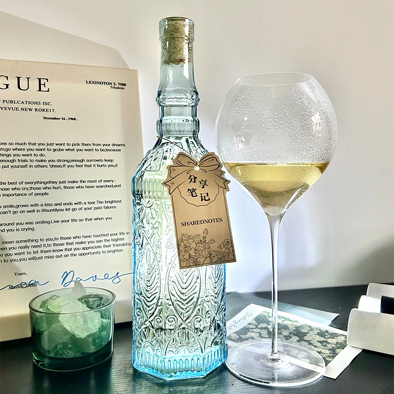 分享笔记山竹甜白葡萄酒莫奈花园浮雕瓶莫斯卡托甜型低度微醺酒
