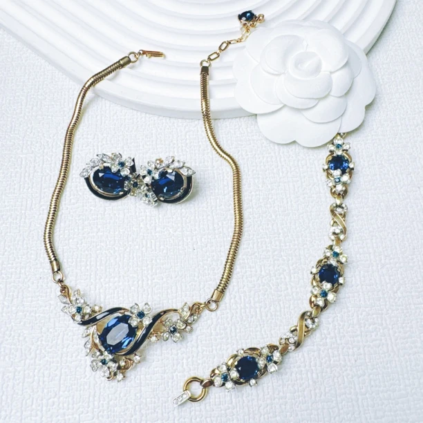 合金项链 柚礼中古/翠法丽蓝色尤金妮项链手链耳夹套装LC2304299