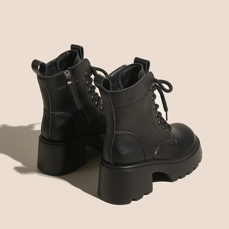 粗跟高跟马丁靴女款2025新款秋冬季韩版靴子百搭小个子英伦风短靴