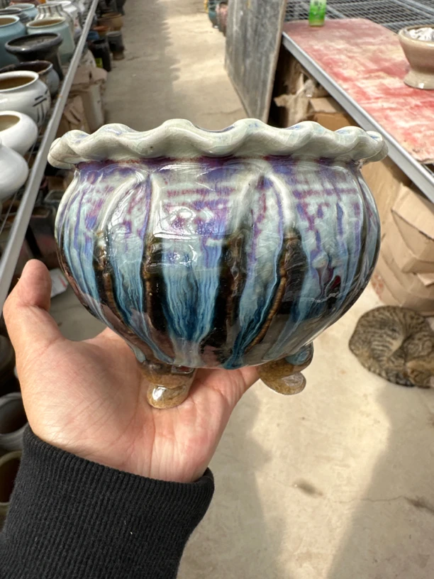 （三单包邮）景德镇竖纹花边盆 口14高11