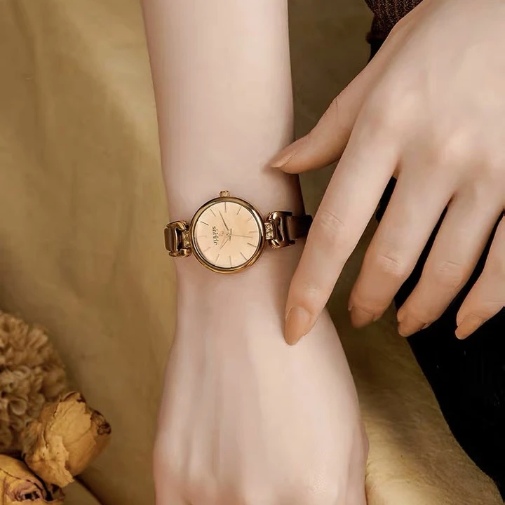 聚利时正品气质百搭小圆盘复古ins女士石英表高端腕表925时尚简约