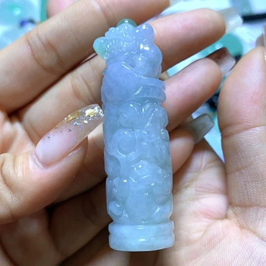 翡翠颈饰未镶嵌天然翡翠A货吊坠